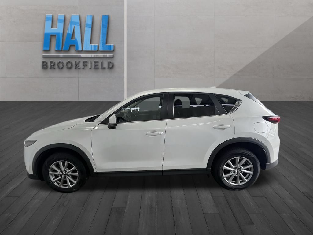 2023 Mazda CX-5 2.5 S Preferred photo 2