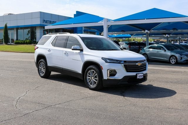 2022 Chevrolet Traverse LT Cloth