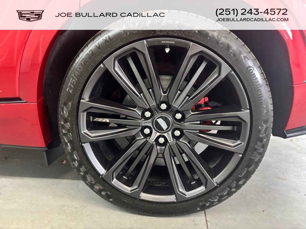 2026 Cadillac Lyriq photo 13