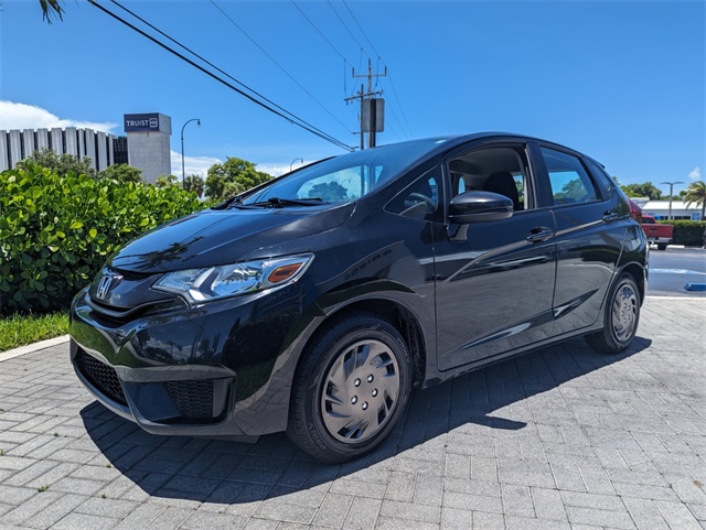 2015 Honda Fit LX photo 4