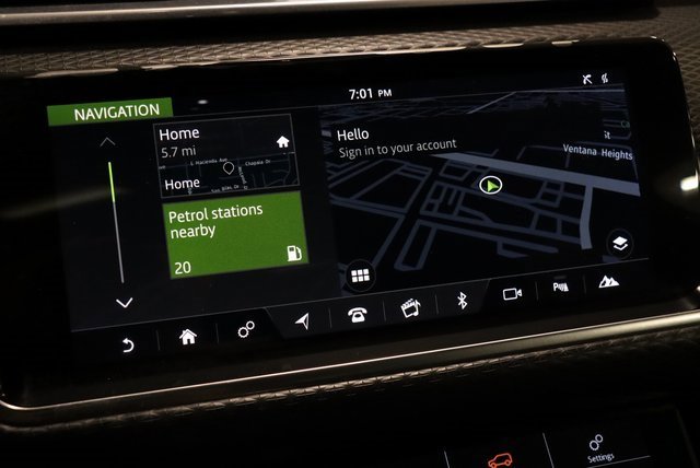 2018 Land Rover Range Rover Velar R-Dynamic SE photo 27