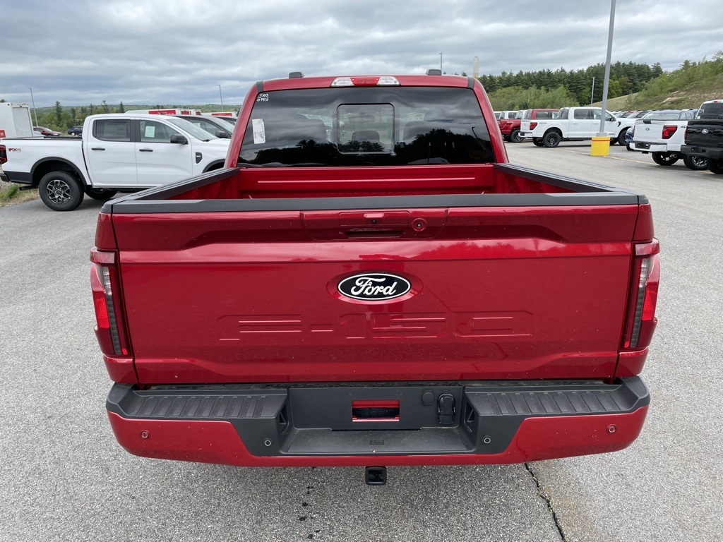 2025 Ford F-150 XLT photo 3