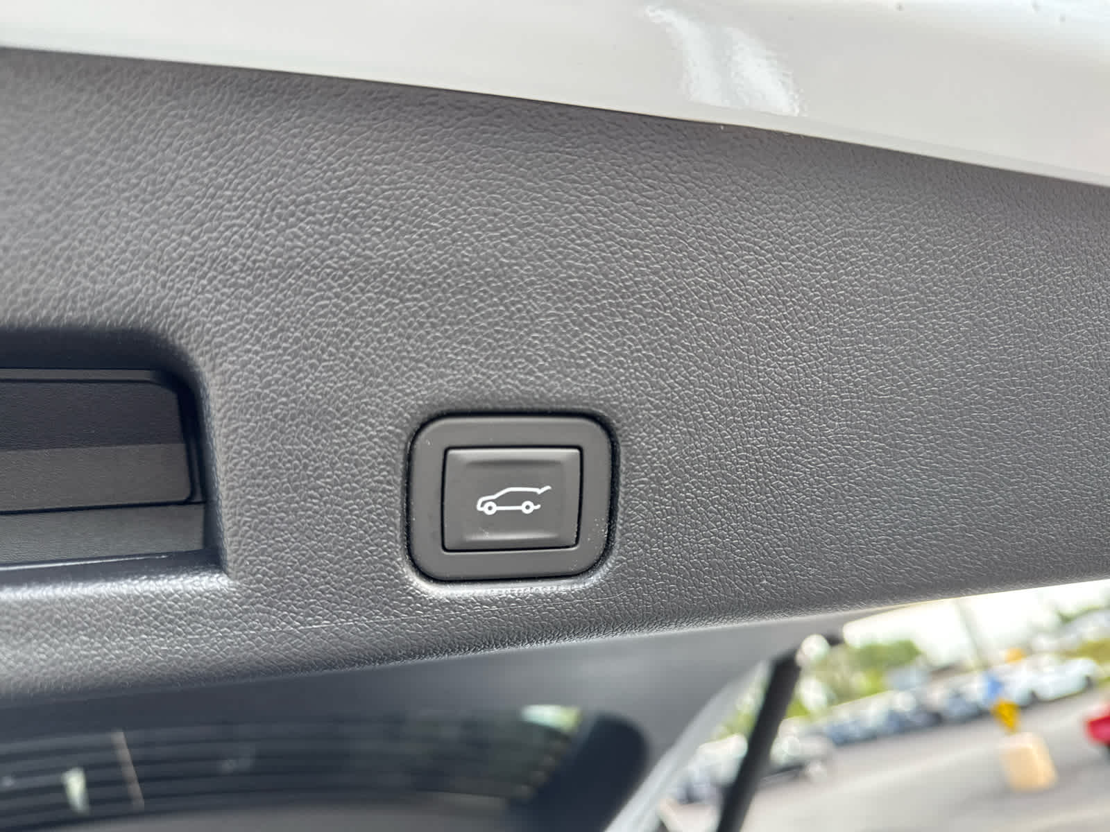 2026 Chevrolet Traverse High Country photo 16