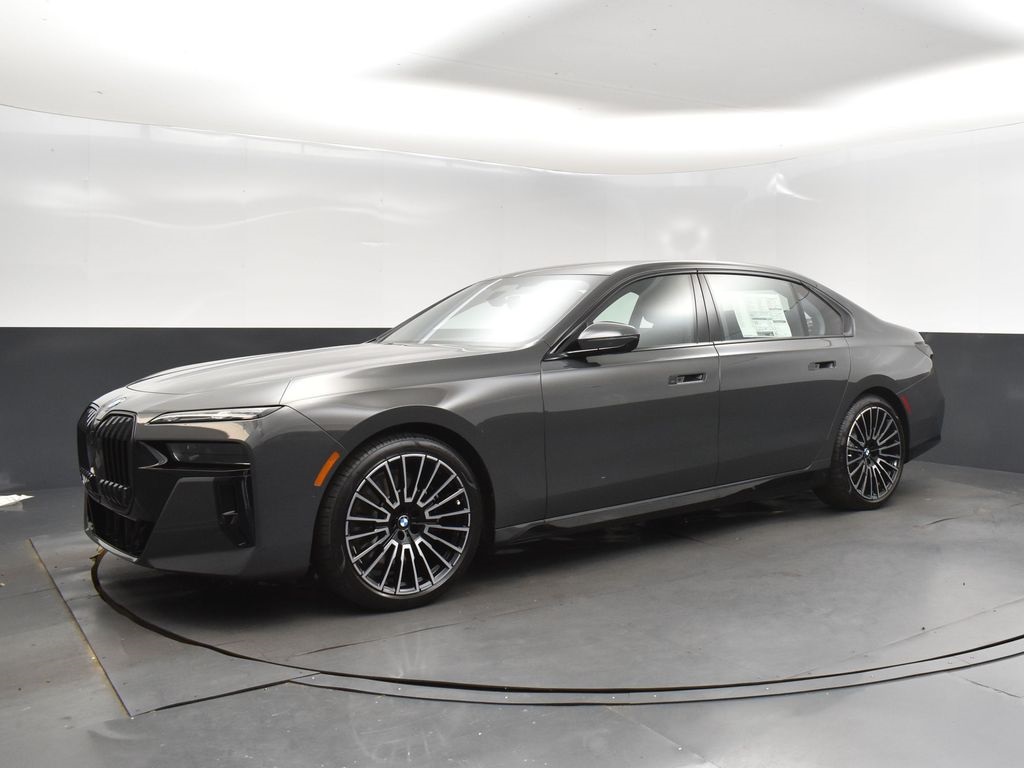 2026 Bmw 740i photo 3