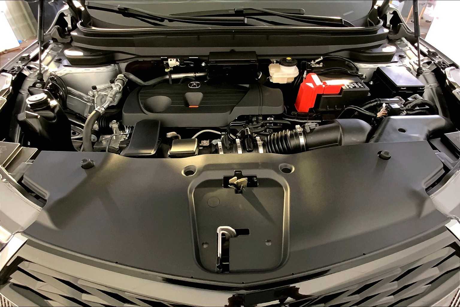 2025 Acura RDX photo 9