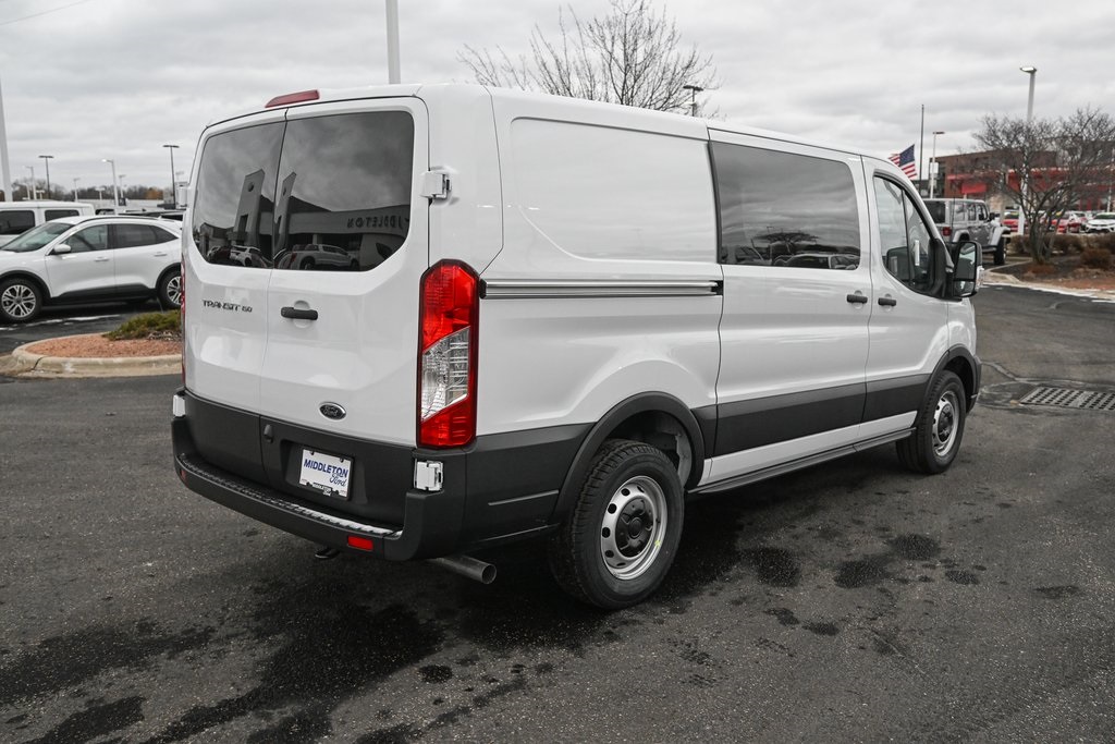 2024 Ford Transit photo 4