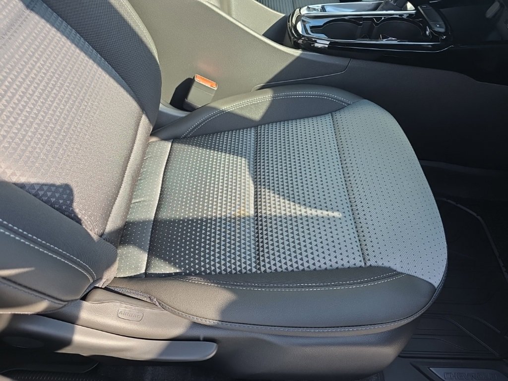 2026 Chevrolet Trax LT photo 24