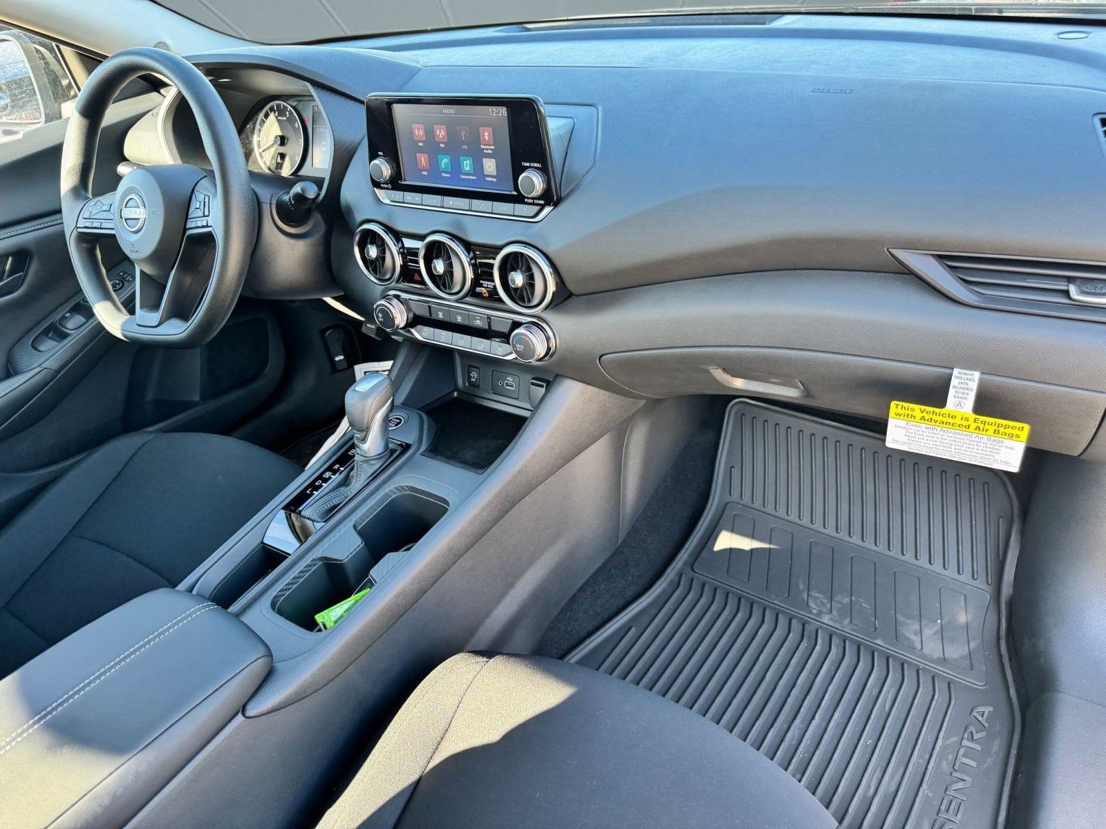 2025 Nissan Sentra S photo 23