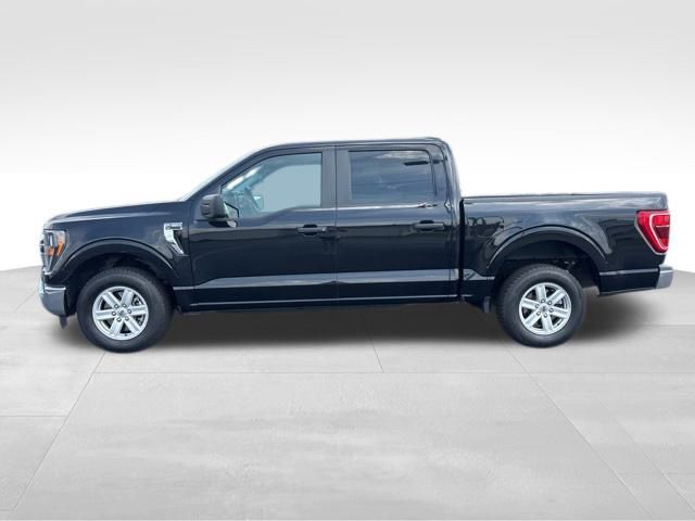 2023 Ford F-150 XLT photo 2