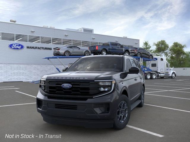 2025 Ford Expedition photo 2