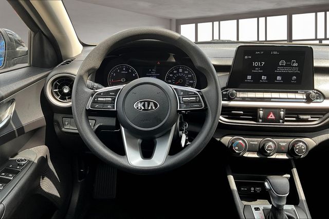 2021 Kia Forte FE photo 5