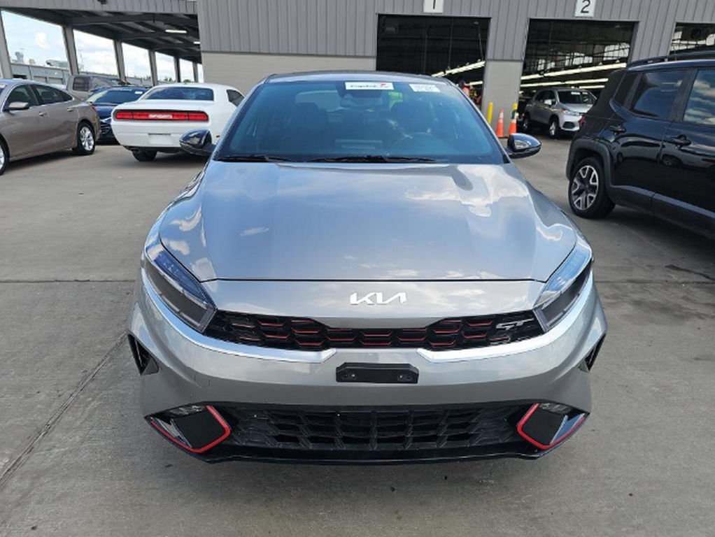 2024 Kia Forte GT photo 3