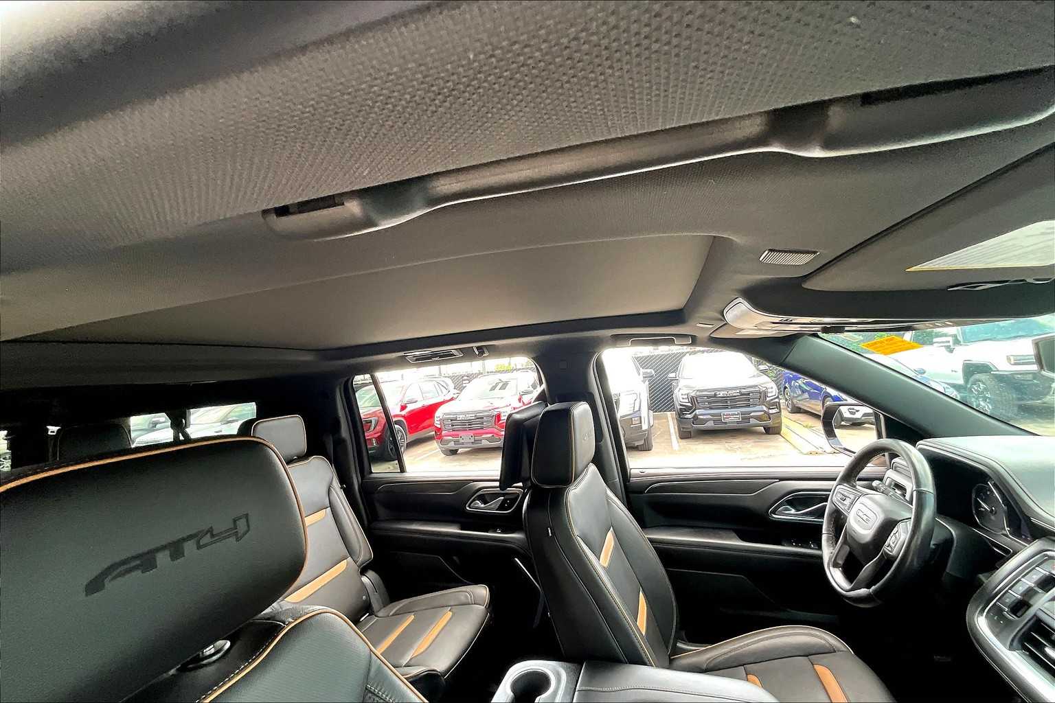 2021 Gmc Yukon XL AT4 photo 13