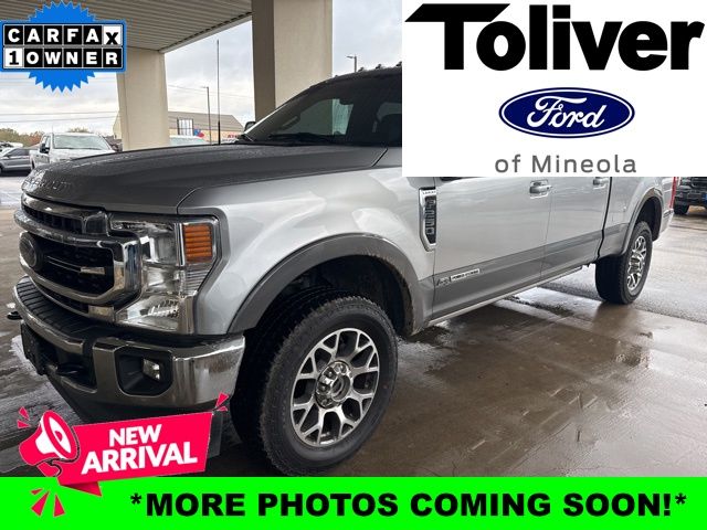 2022 Ford F-250 Super Duty Lariat's photo