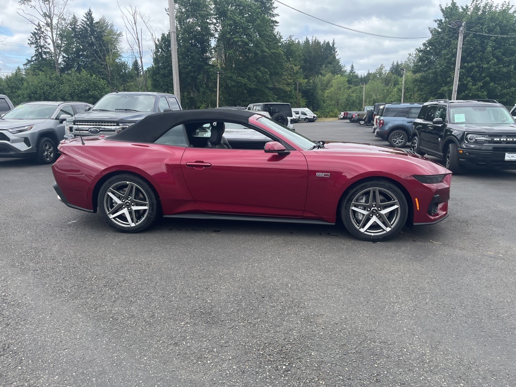 2025 Ford Mustang GT Premium Convertible photo 4