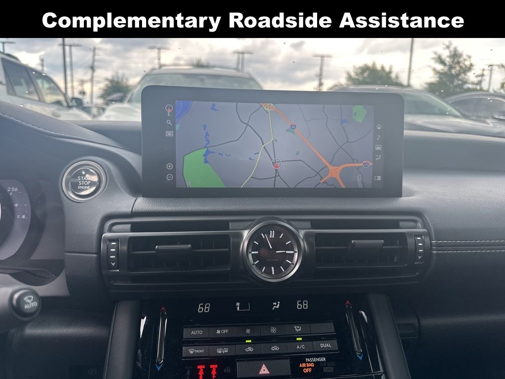 2023 Lexus IS 350 F SPORT photo 3