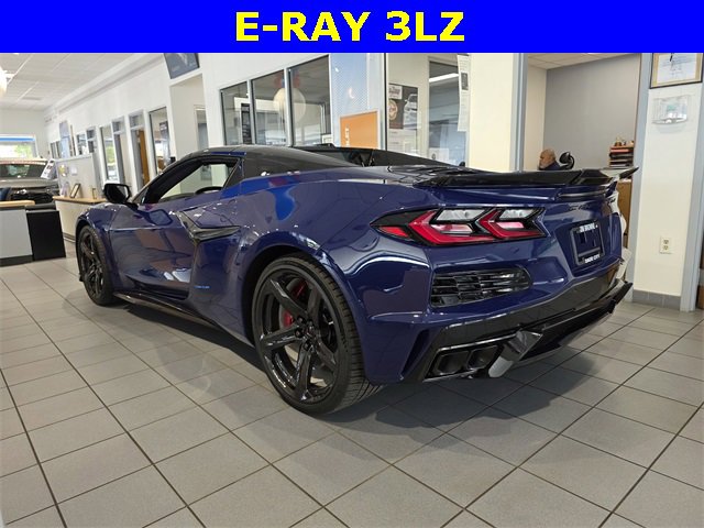 2025 Chevrolet Corvette E-Ray 3LZ photo 4