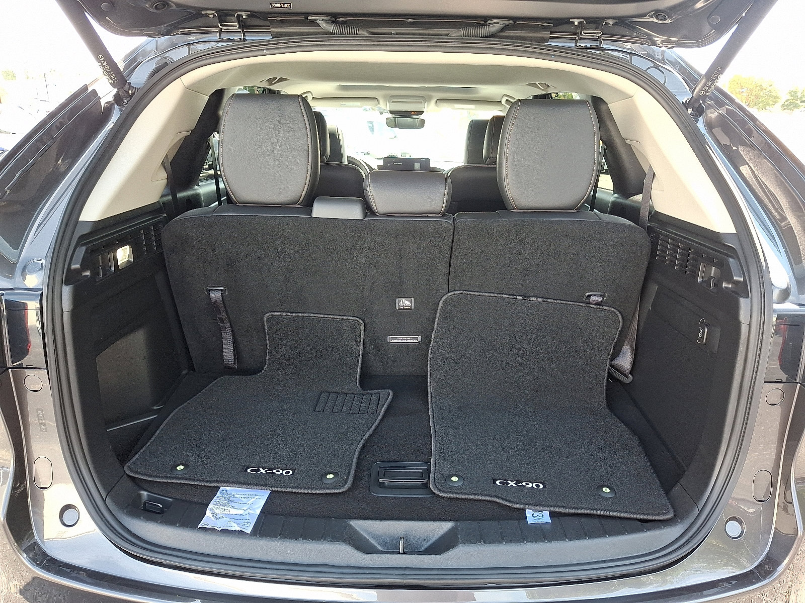 2024 Mazda CX-90 3.3 Turbo Preferred Plus photo 26