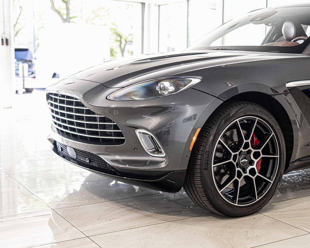 2021 ASTON MARTIN DBX - Image 4