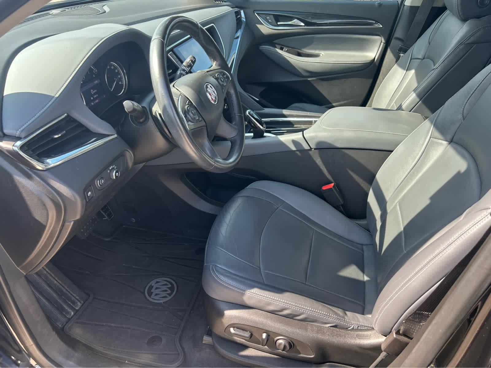 2020 Buick Enclave Essence photo 7