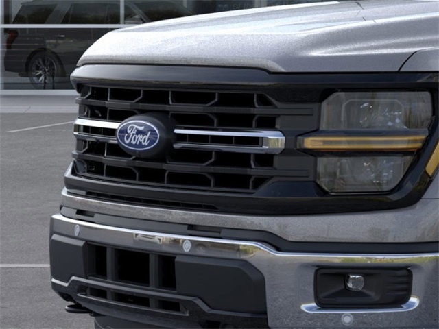 2025 Ford F-150 XLT photo 14