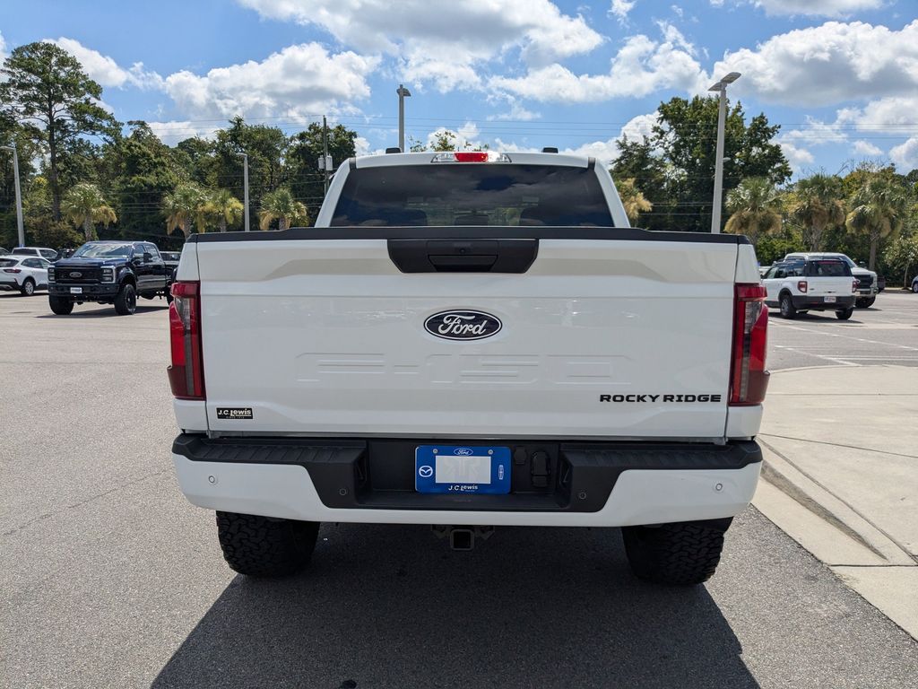 2025 Ford F-150 STX photo 4
