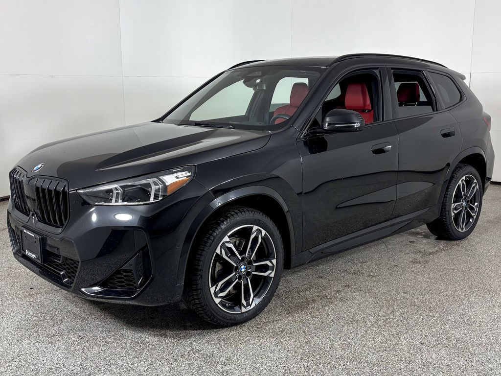 2023 BMW X1 28i's photo