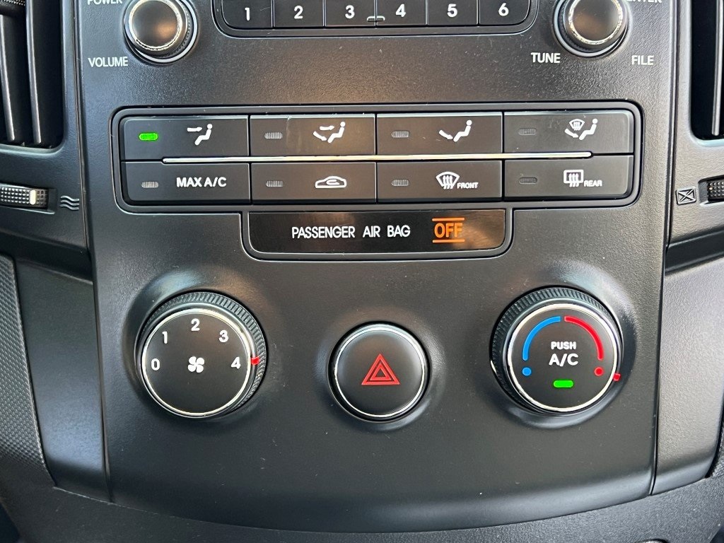 2010 Hyundai Elantra Touring SE photo 20