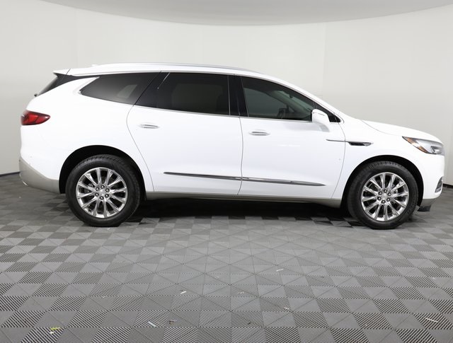 2021 Buick Enclave Essence photo 4