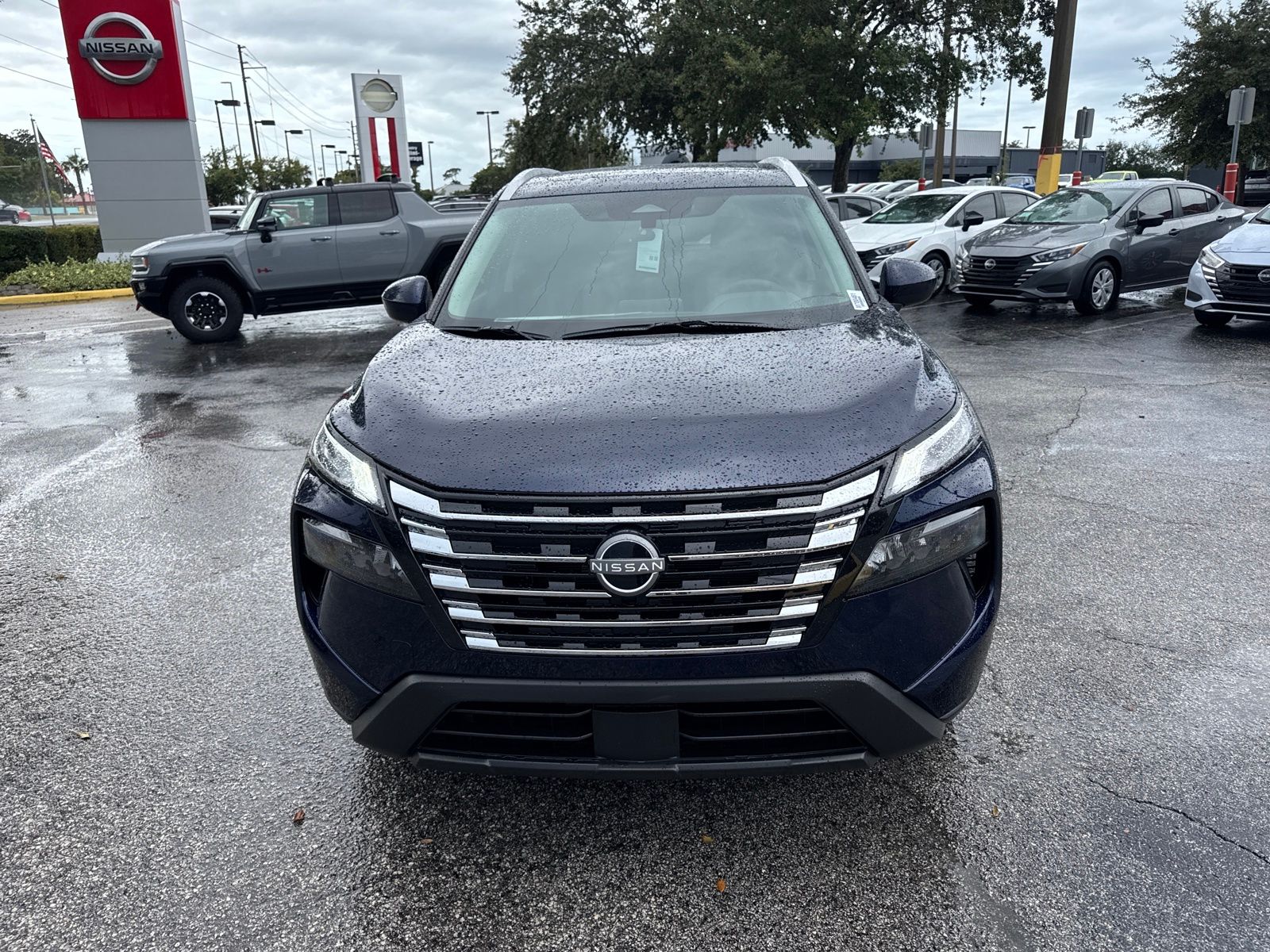 2026 Nissan Rogue SV photo 3