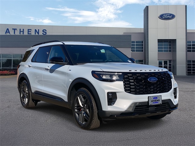 2026 Ford Explorer ST-LINE's photo