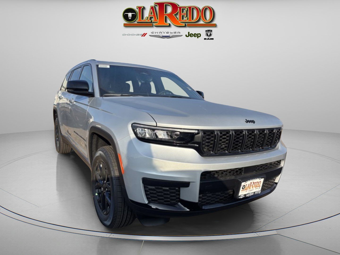 2025 Jeep Grand Cherokee L Altitude's photo