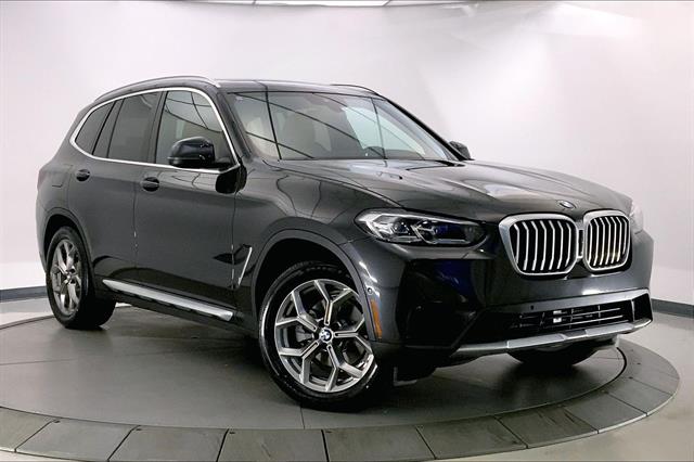 2023 BMW X3 30i's photo