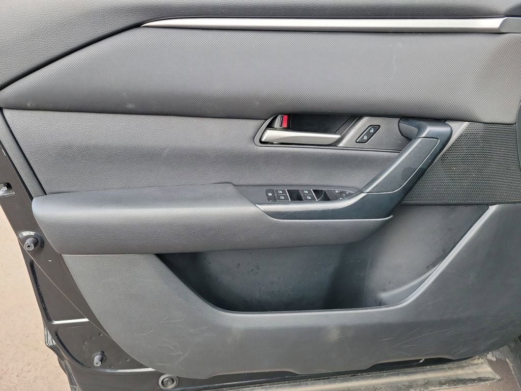 2024 Mazda CX-50 2.5 S Preferred photo 9