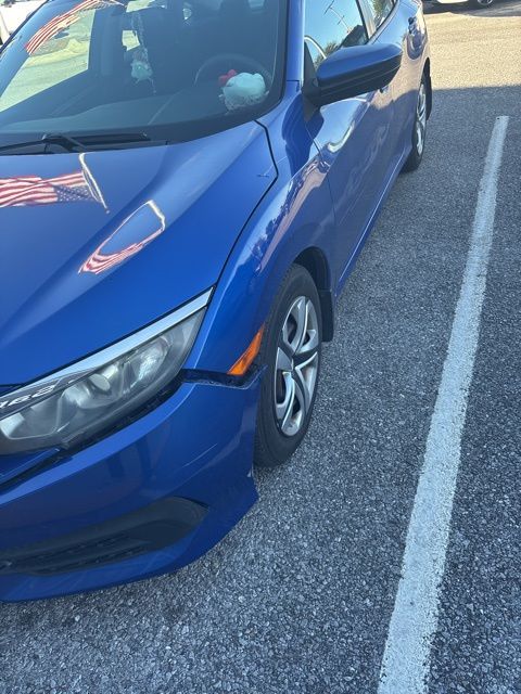 2018 Honda Civic LX's photo