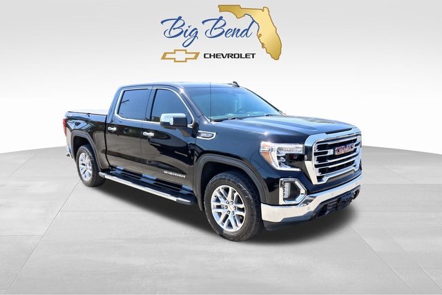 Used 2022 Black GMC SLT image 1