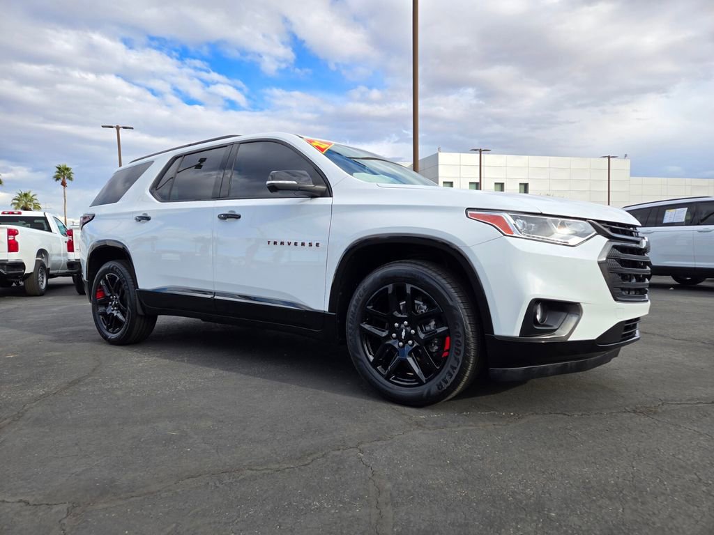 2021 Chevrolet Traverse Premier's photo