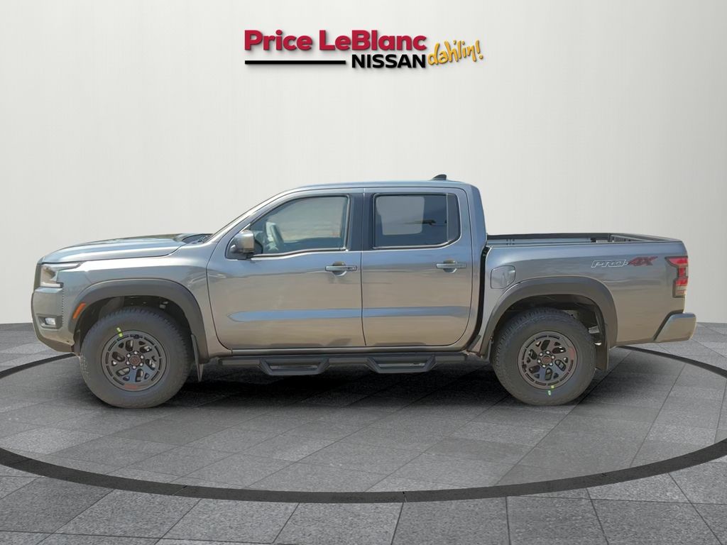 2026 Nissan Frontier Crew Cab PRO-4X photo 3