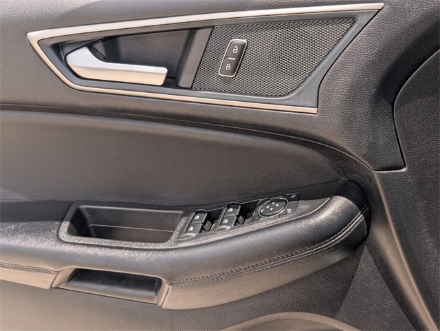 2024 Ford Edge SEL photo 22