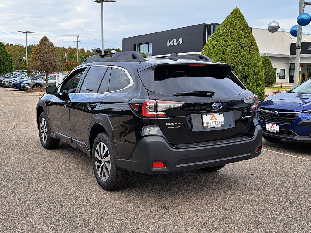 2025 Subaru Outback Premium photo 3