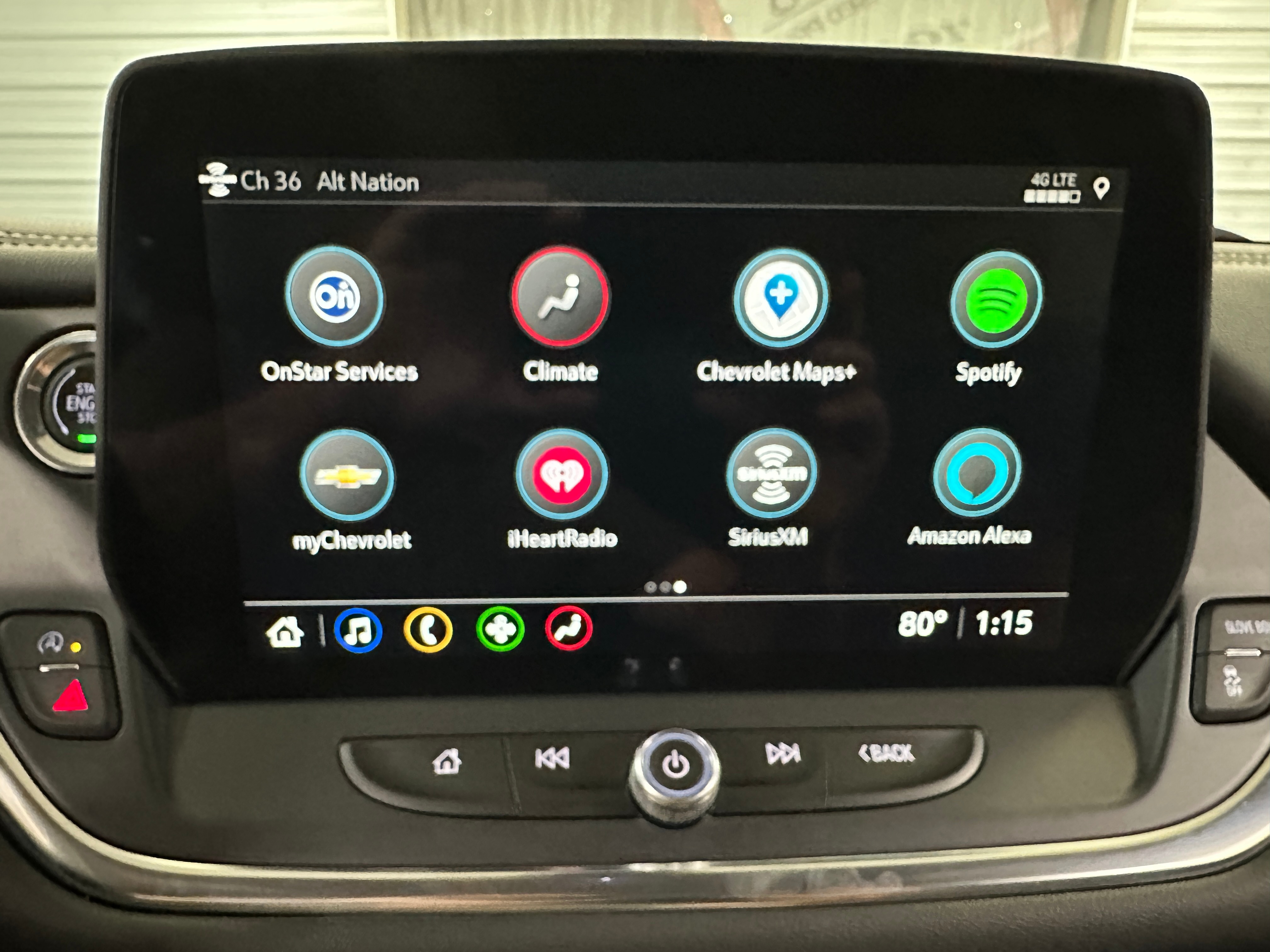 2024 Chevrolet Blazer 2LT photo 3