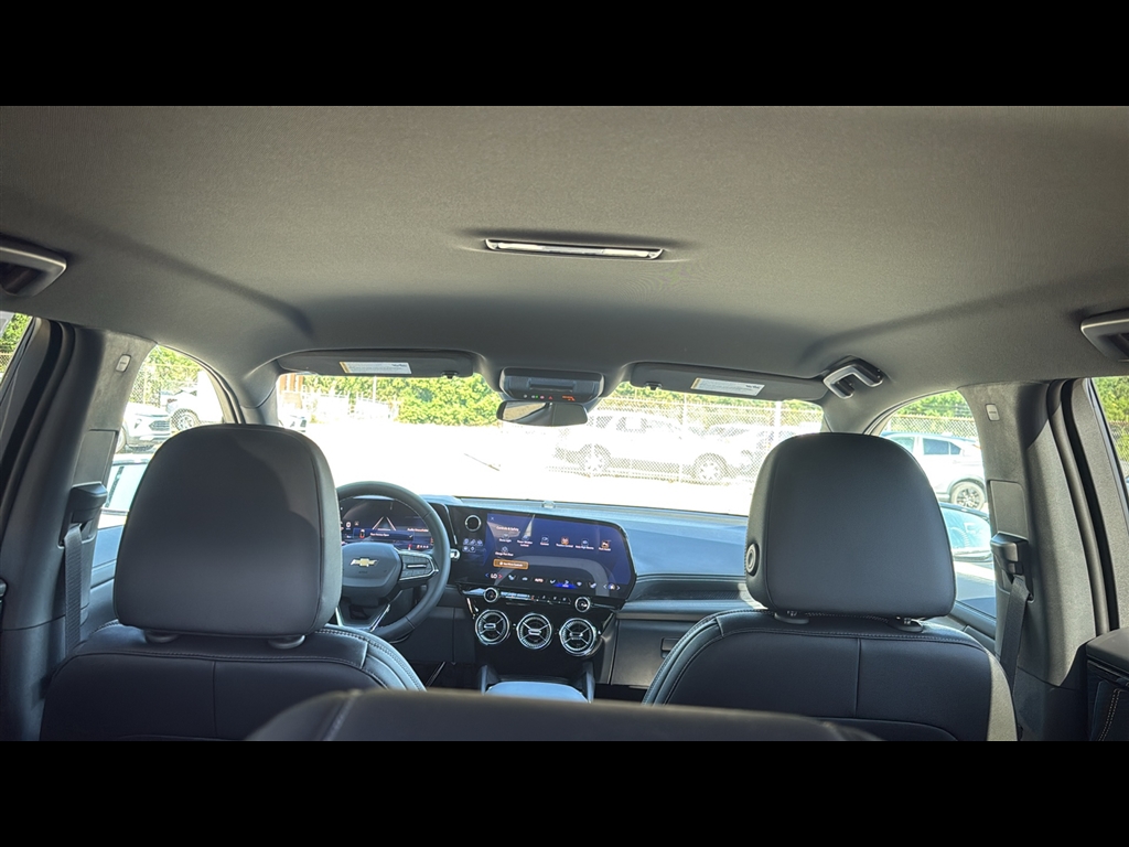 2025 Chevrolet Blazer EV photo 25