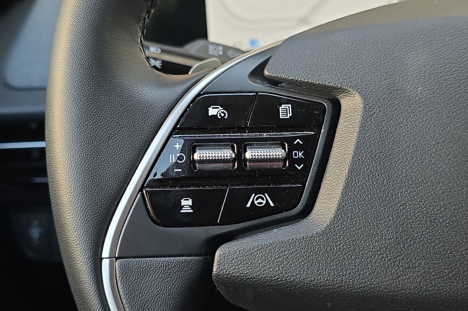2024 Kia EV6 Light Wind photo 25
