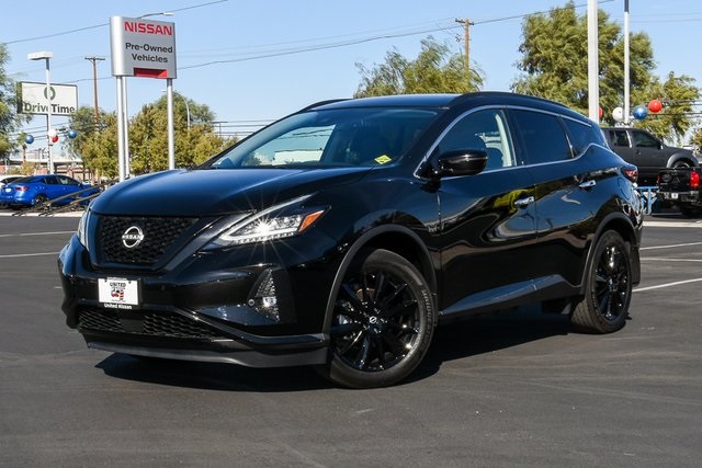 2023 Nissan Murano SV's photo