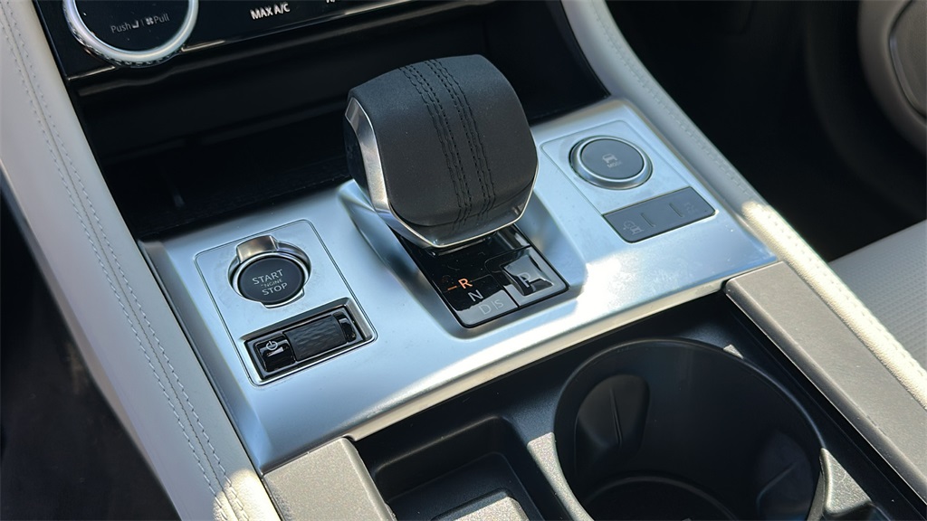 2026 Jaguar F-PACE P250 R-Dynamic S photo 21