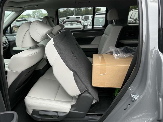 2026 Hyundai Santa Fe Limited photo 15