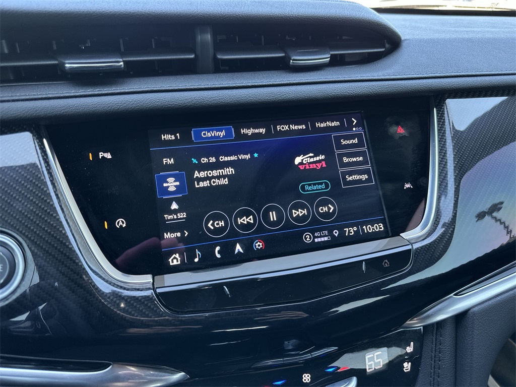 2024 Cadillac XT6 Sport photo 16