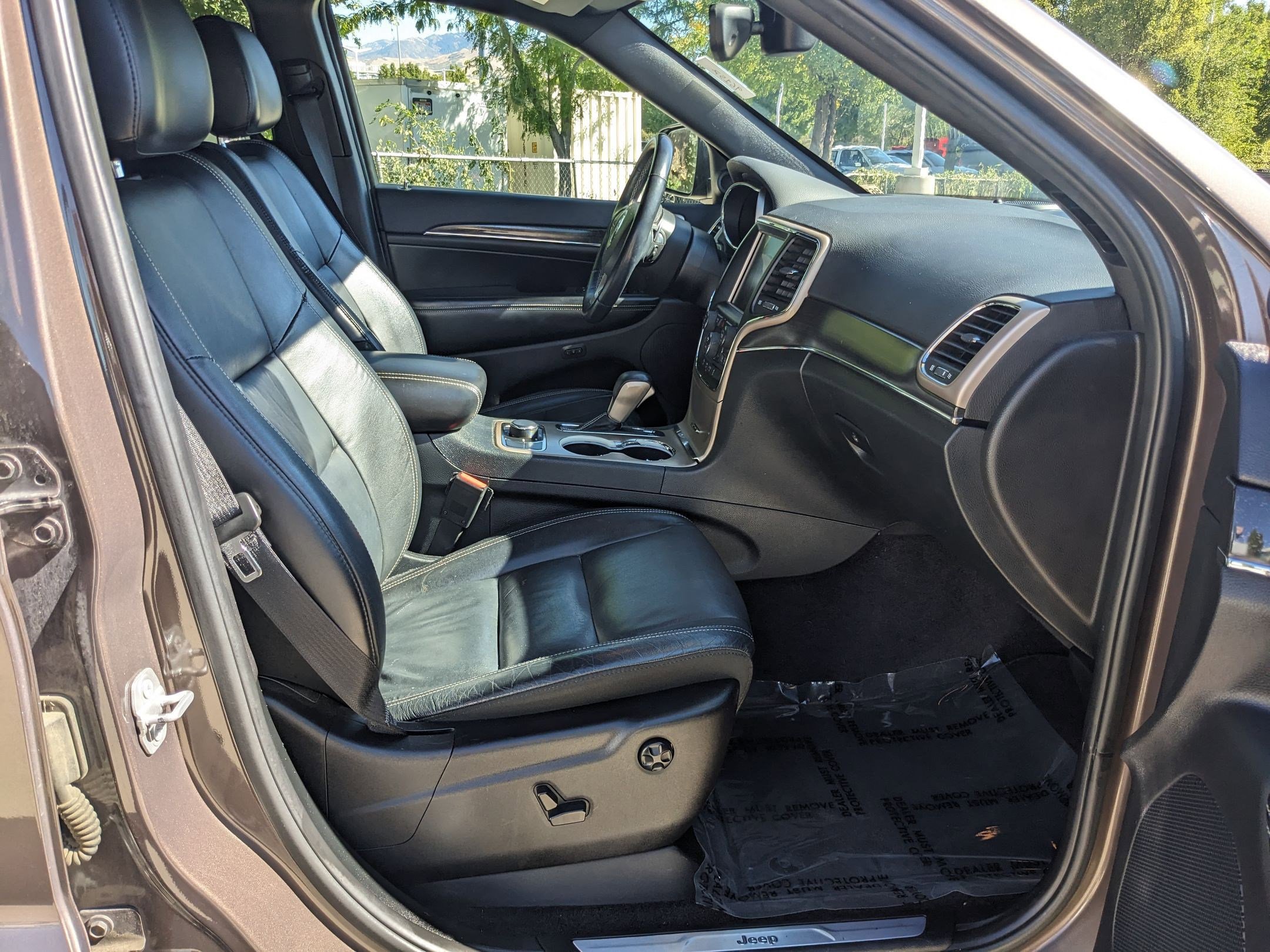 2017 Jeep Grand Cherokee Limited photo 18