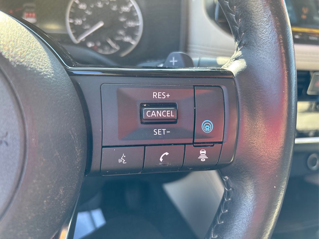 2023 Nissan Rogue SL photo 26