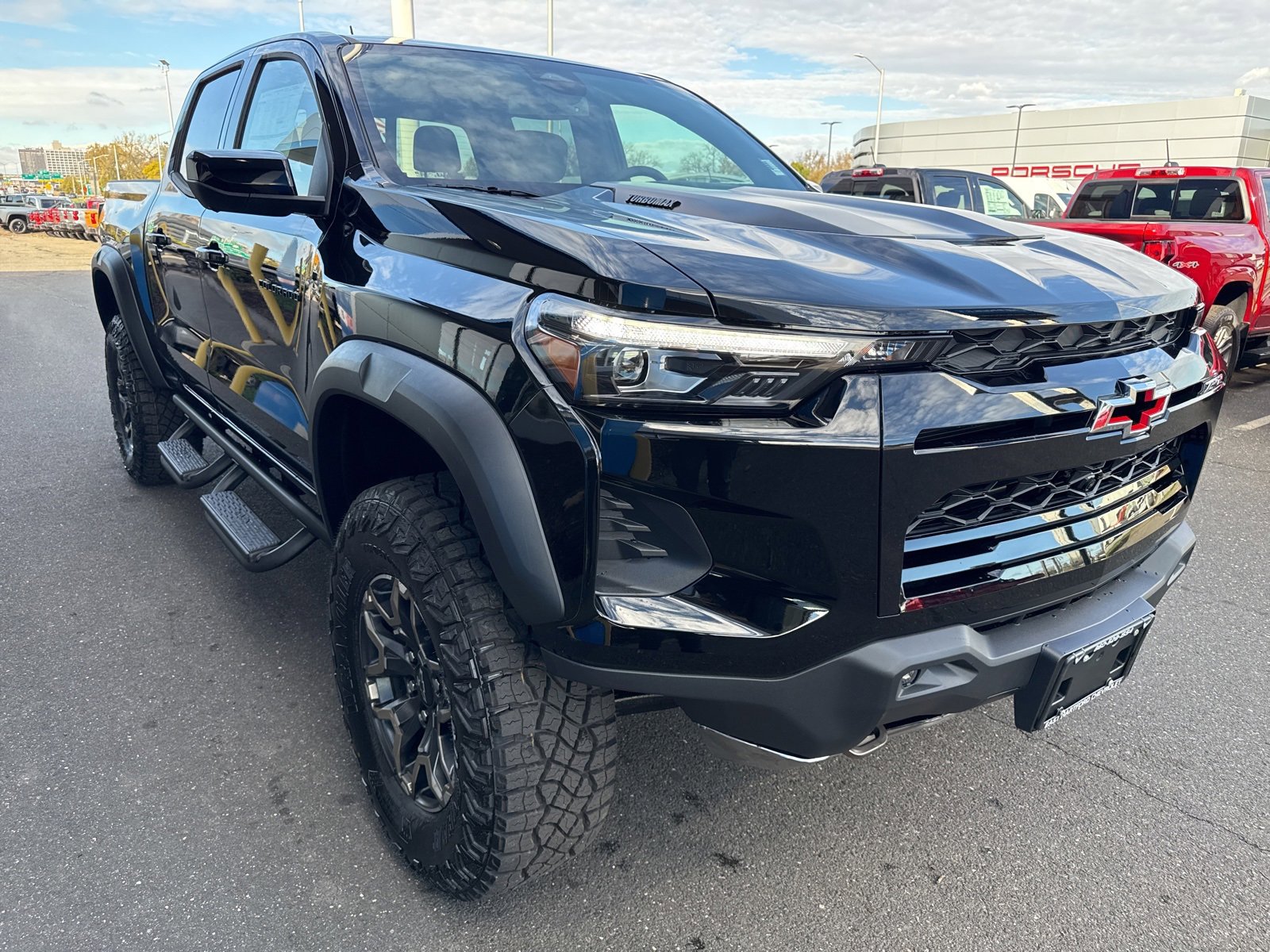 2026 Chevrolet Colorado ZR2 photo 4